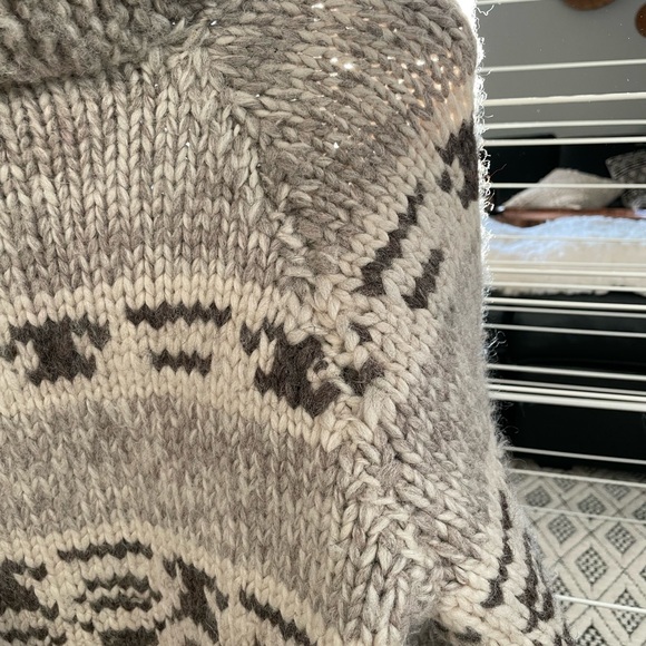 Vintage Cowichen Wool Sweater - Picture 4 of 6